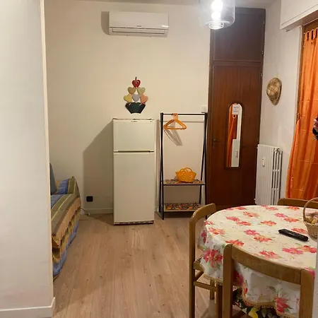La Mimosa Apartment